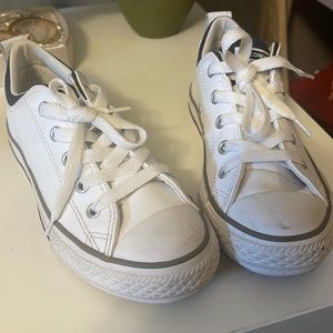 Converse leather white shoes